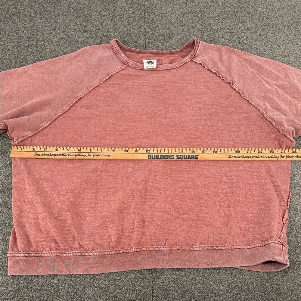 We The Free Sweatshirt Wm Small Short Sleeve Casual Red/Pink Top Crewneck Comfy - Picture 8 of 8